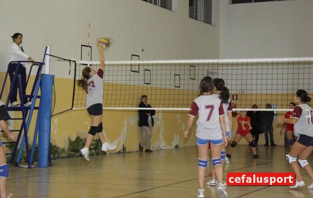 101124_U16Bagheria 170y_tn.jpg